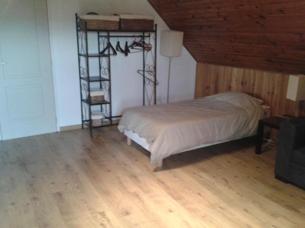 Chambres D 'Hotes "Au Vieux Pressoir" Belley Zimmer foto